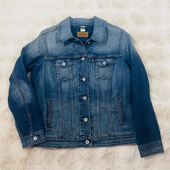 Levi’s Women’s Original Trucker Denim Jean Jacket Medium Wash Sz L - Picture 12 of 16